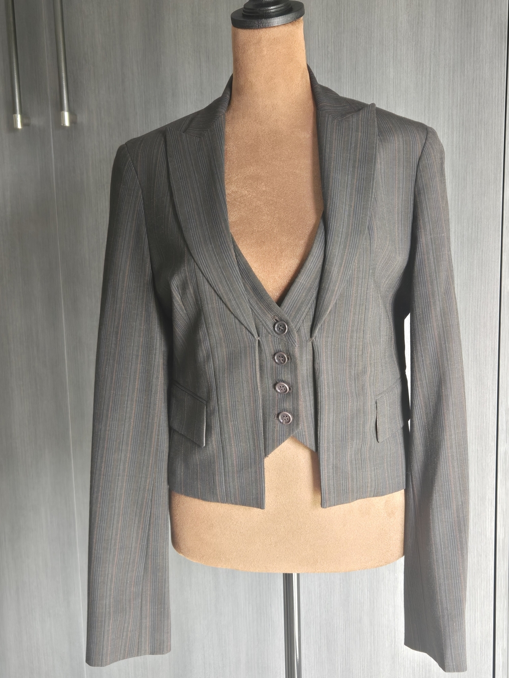 BCBGMaxAzria Gray Pinstripe Cropped Blazer with Vest